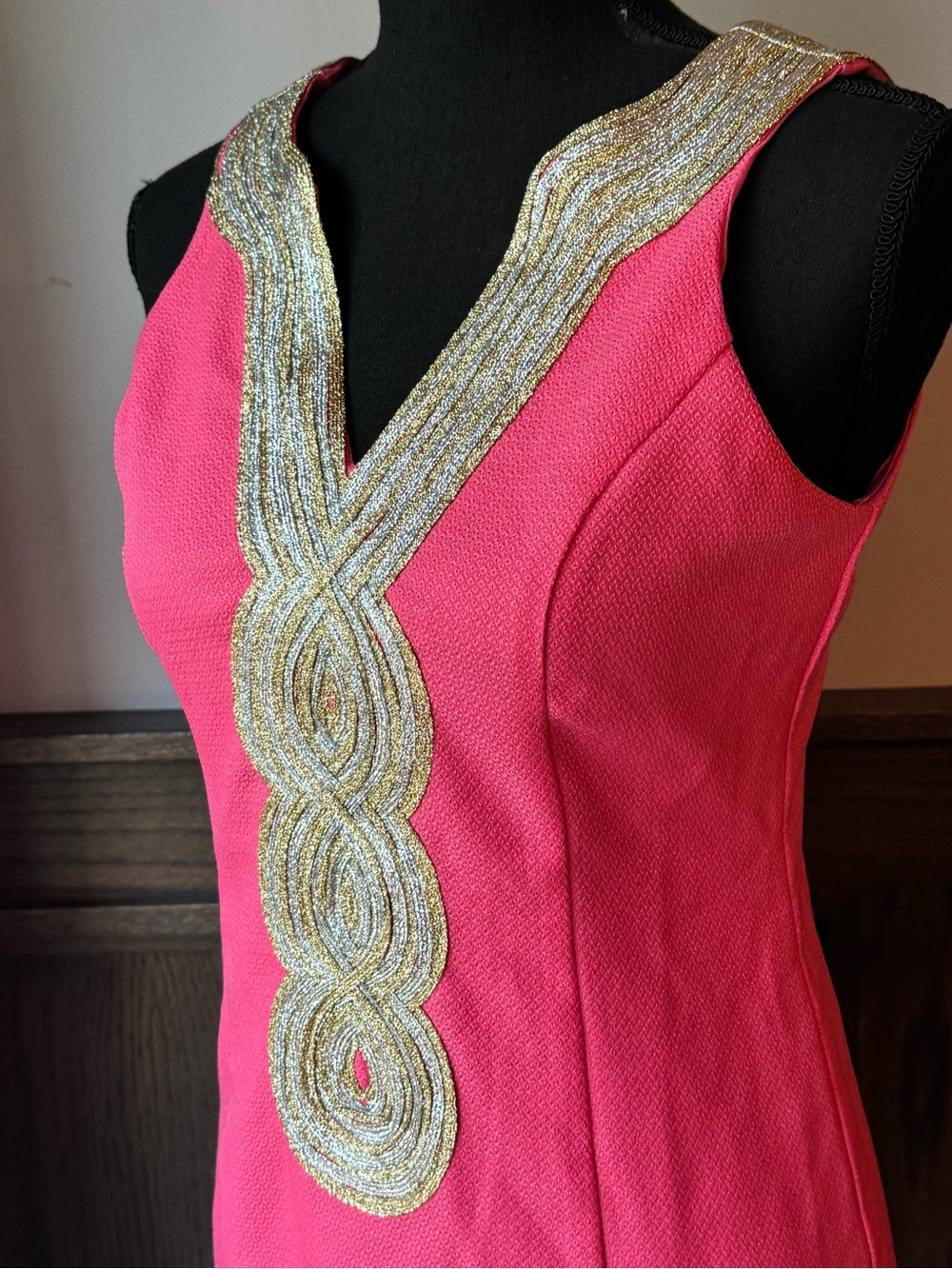 Pink Lily Hot Pink Mini Dress with Gold Beaded V-Neck medium NWT - Picture 2 of 9